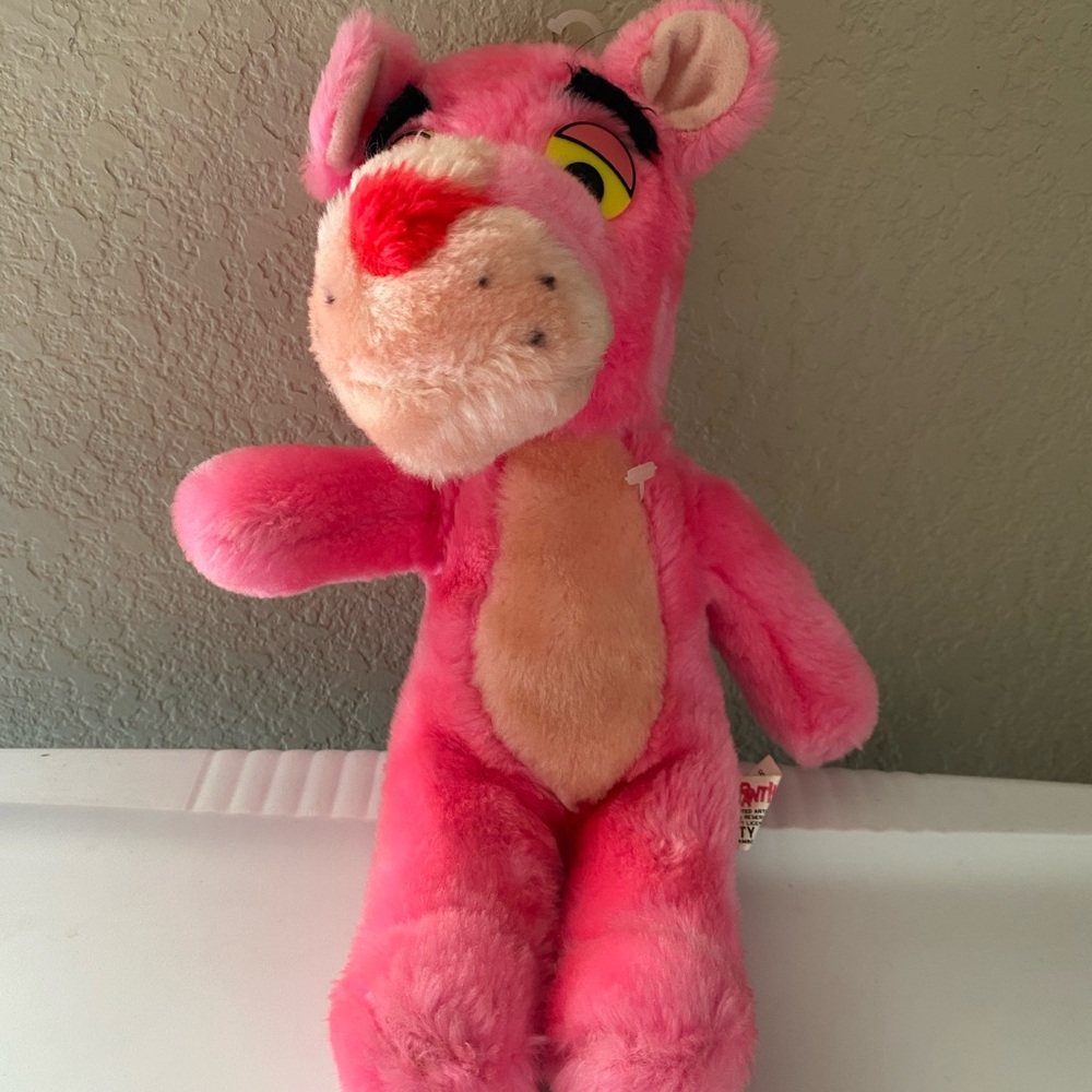 VTG plush Pink Panther Vintage 1980 Toy By Mighty Star Stuffed Animal vintage